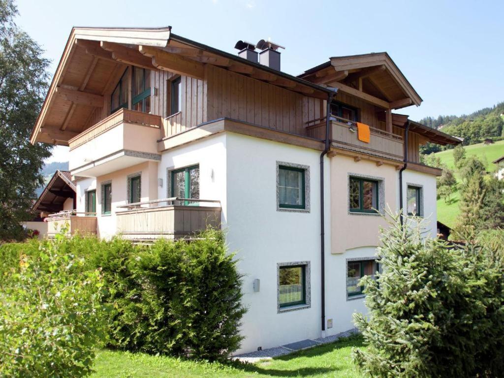 Апартаменты Penthouse Brixen Бриксен-им-Тале Экстерьер фото